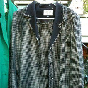 Womens Business Suit